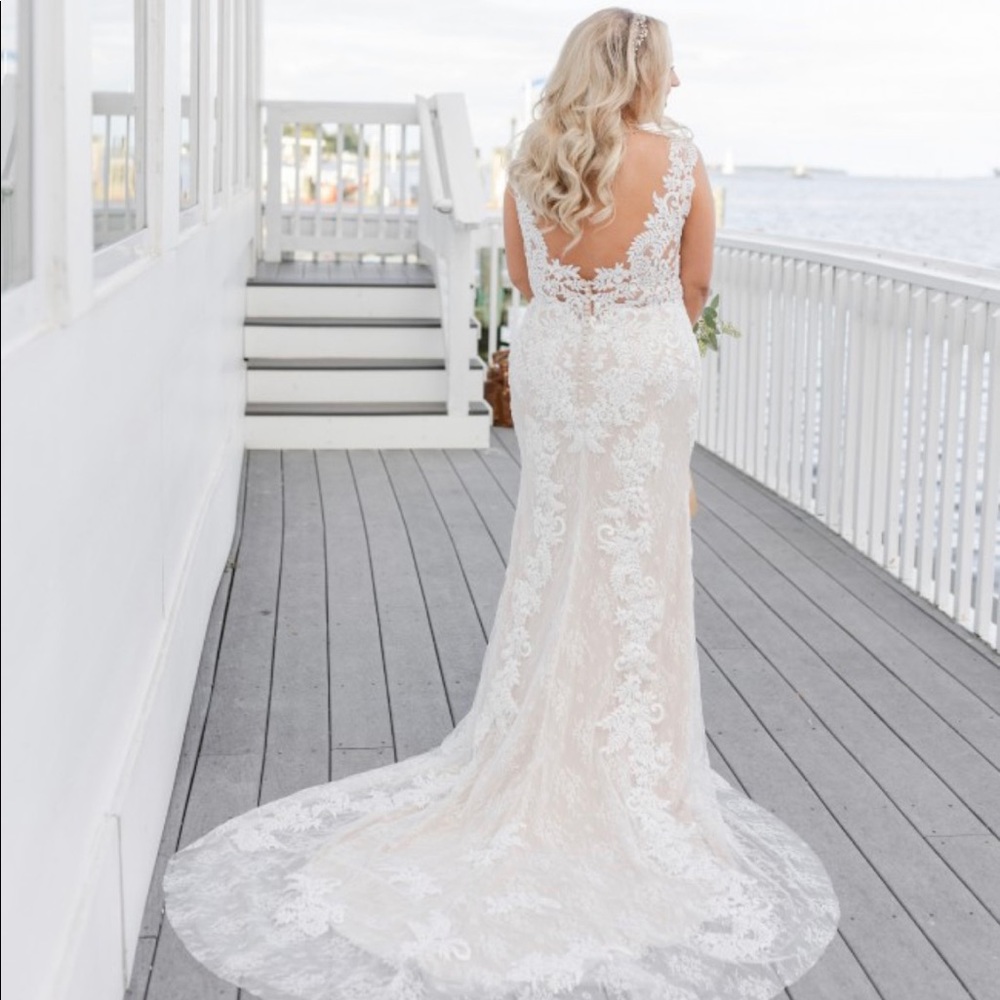 Whispers & Echoes Milano Gown - Style #54523212